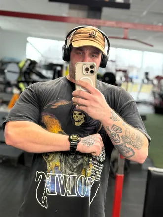 OnlyFans account  maximo6944 header 2