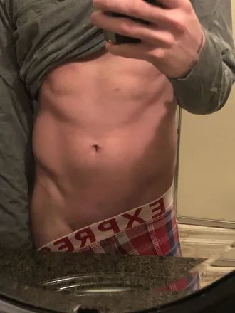 OnlyFans cuenta cummyboy header 2