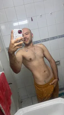 OnlyFans cuenta boyfox332 avatar 1
