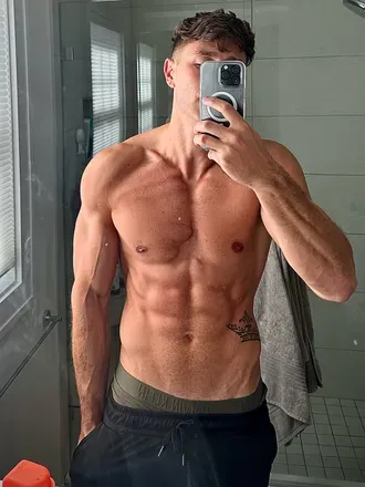 OnlyFans cuenta uritaliangod avatar 1