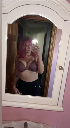 OnlyFans cuenta sunshinesally101 avatar 1