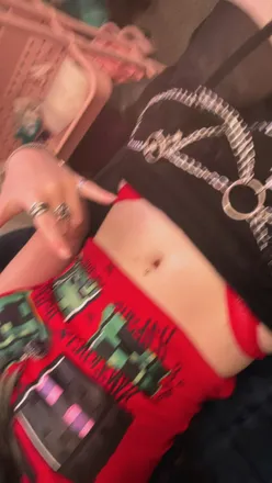 OnlyFans cuenta val3nt1n_0 header 2