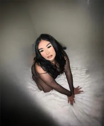 OnlyFans cuenta abigaildoll header 2