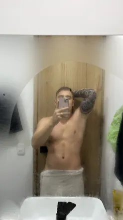 OnlyFans cuenta itsnicolas header 2