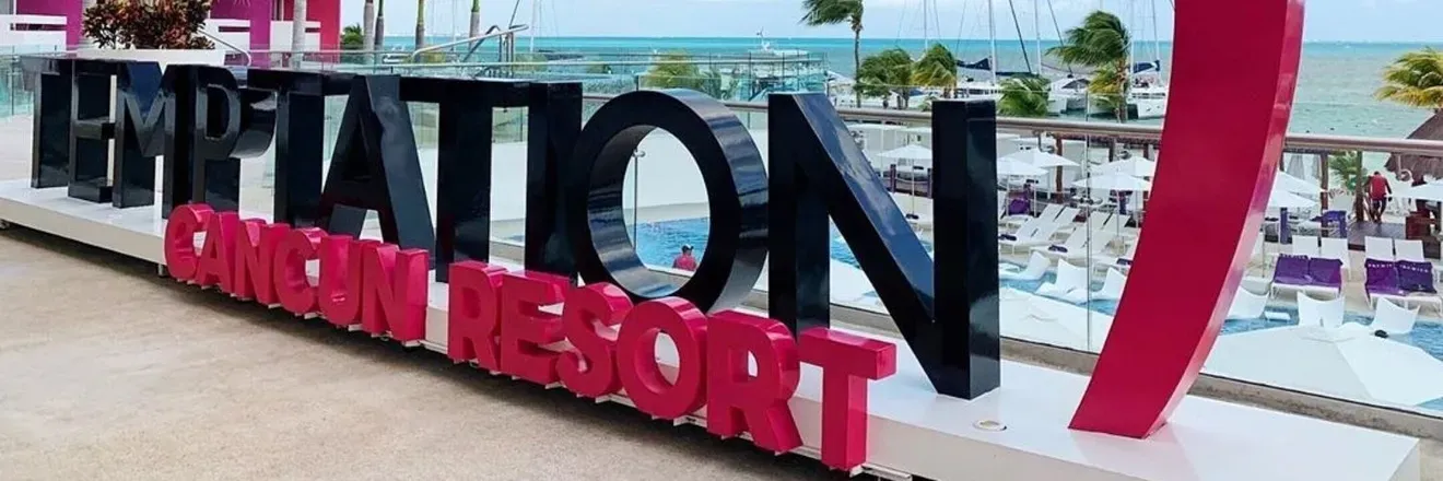 OnlyFans cuenta rominahotcancun header 2