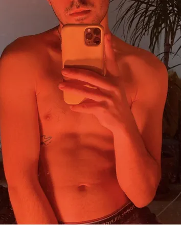 OnlyFans cuenta guywithsnaketattoo header 2