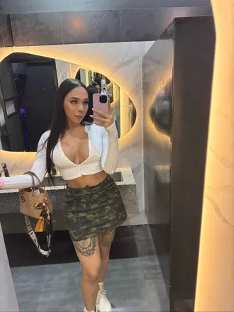OnlyFans cuenta bitchysalome header 2