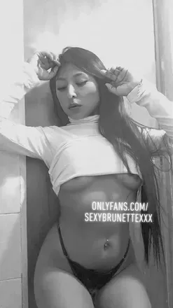 OnlyFans cuenta sexybrunettexxx avatar 1