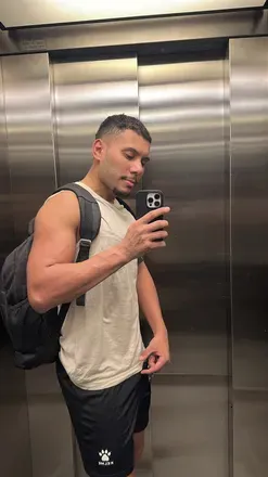 OnlyFans account  ricardodeportistauy avatar 1