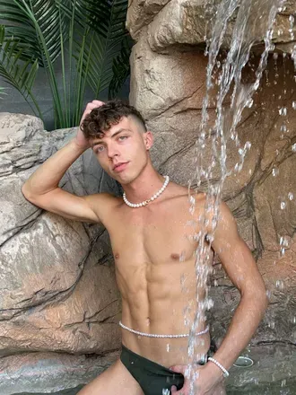 OnlyFans cuenta loves avatar 1