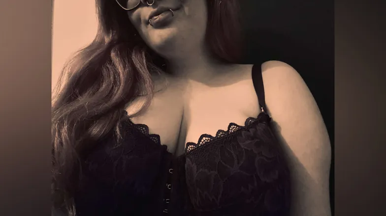 OnlyFans cuenta faefatalityxo header 2