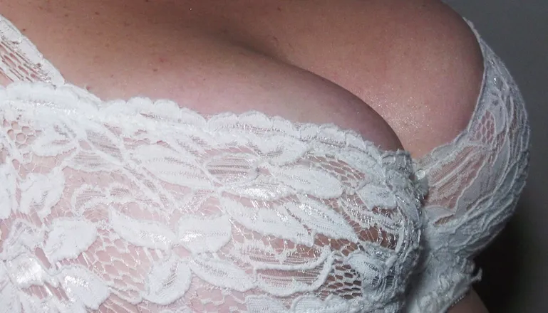 OnlyFans cuenta pamela-bella header 2