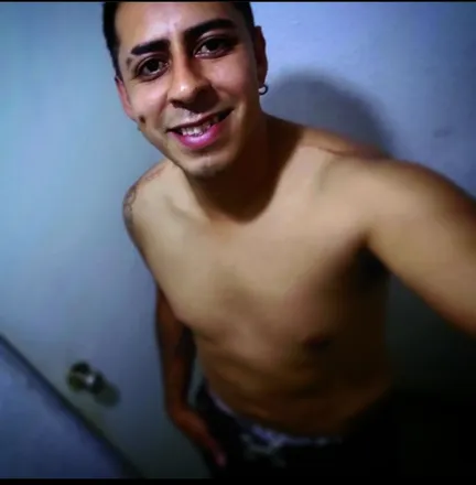OnlyFans cuenta cris_hernandez69 header 2