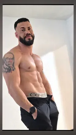 OnlyFans cuenta ravelo45 avatar 1
