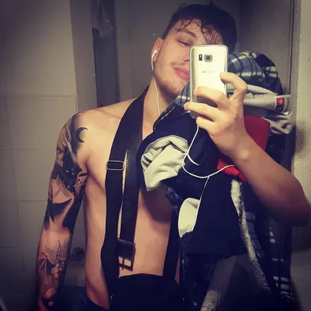 OnlyFans cuenta shakeittothemoon avatar 1