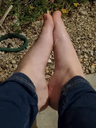 OnlyFans cuenta kissmytootzys avatar 1