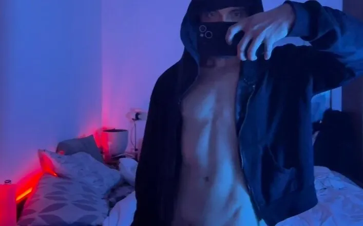 OnlyFans cuenta xlucu99 header 2