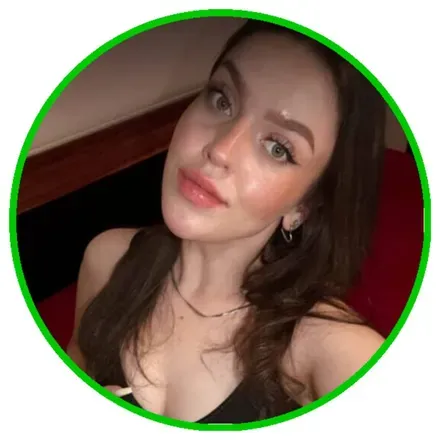OnlyFans cuenta tessarayne avatar 1