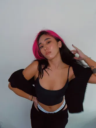 OnlyFans cuenta nicolovesyousomuch avatar 1