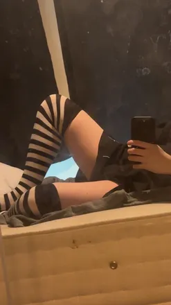 OnlyFans cuenta femboydead header 2