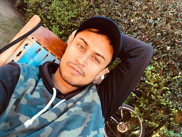 OnlyFans cuenta carlcox_01 header 2
