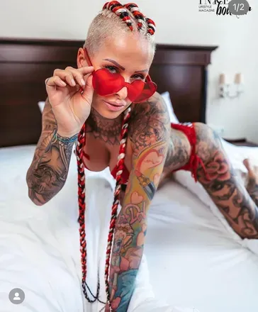 OnlyFans cuenta milkieshakesfree header 2