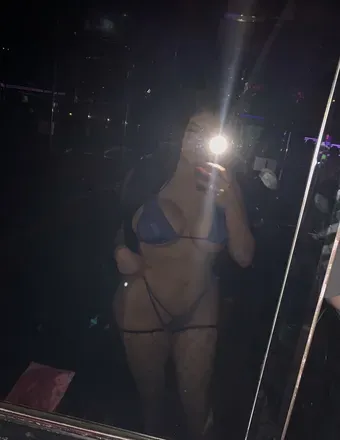 OnlyFans cuenta yaya_estrada header 2