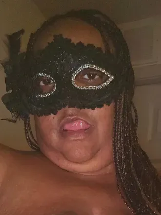 OnlyFans account  datemptress avatar 1