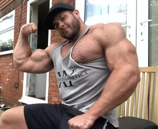 OnlyFans cuenta bigconnor avatar 1