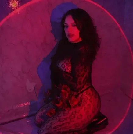 OnlyFans cuenta ravenmariaa avatar 1