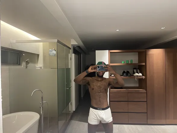 OnlyFans cuenta bigjefelong header 2