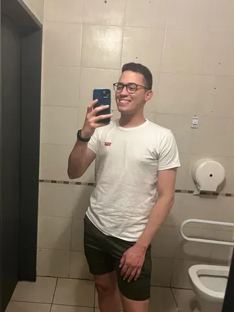 OnlyFans cuenta brunetteguy avatar 1
