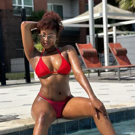 OnlyFans cuenta riahsosoft avatar 1