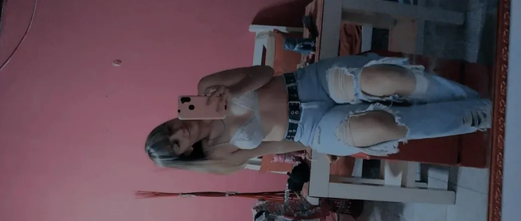 OnlyFans cuenta daysuperhot header 2