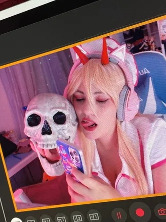 OnlyFans cuenta justawaykitty header 2