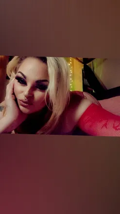 OnlyFans cuenta sophiarose000 header 2