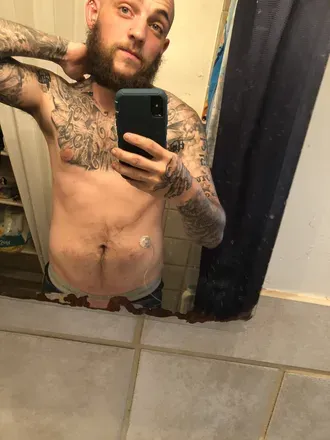 OnlyFans account  twill21 avatar 1