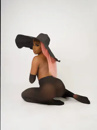 OnlyFans cuenta hunnyxbunnyy header 2