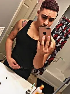 OnlyFans account  alexitopapi95 avatar 1