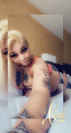 OnlyFans cuenta pinkduccixxx header 2