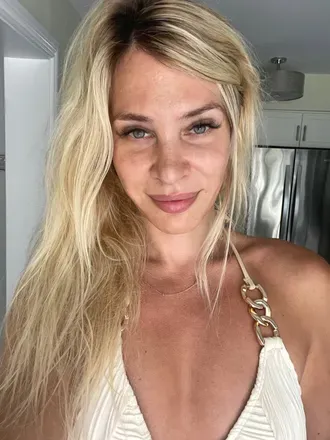 OnlyFans cuenta courtneytb_ avatar 1