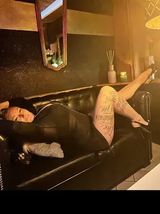 OnlyFans cuenta kalea2777 header 2