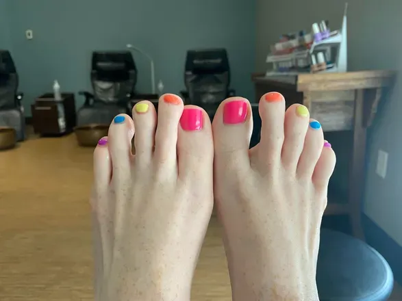 OnlyFans cuenta fionasflirtyfeet avatar 1