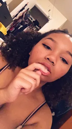 OnlyFans cuenta cutelilbrat header 2