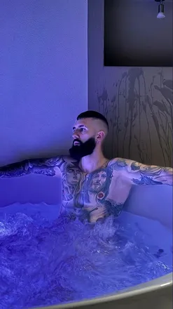 OnlyFans cuenta gioiltoro header 2