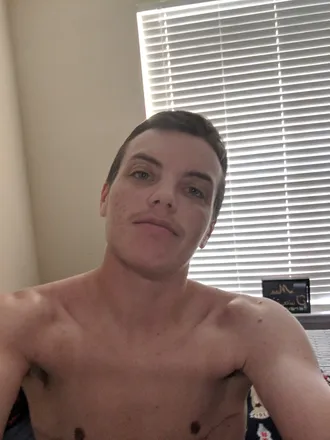 OnlyFans cuenta logan7587 header 2
