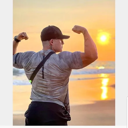 OnlyFans account  izakalvarado22 header 2