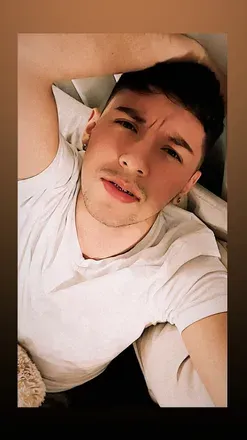 OnlyFans cuenta colombianyoung avatar 1