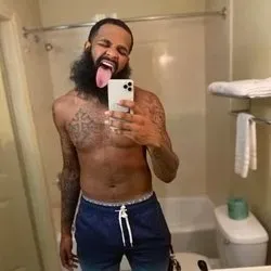 OnlyFans account  kingeats1 avatar 1