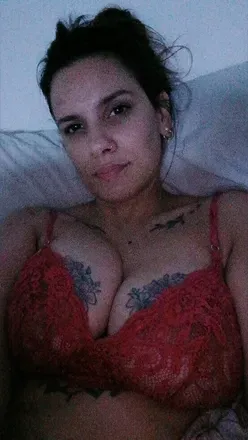 OnlyFans cuenta andbrunettehot header 2